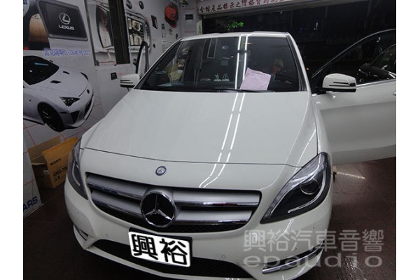 【BENZ B200】安裝 專用8吋螢幕主機