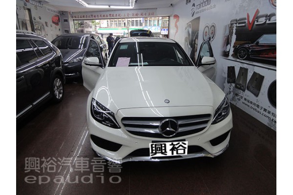 【BENZ W205】C250 安裝 行車紀錄器