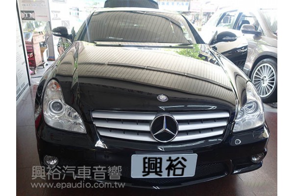 【BENZ 賓士】CLS55 安裝 專款螢幕主機 | 數位電視 | 倒車鏡頭