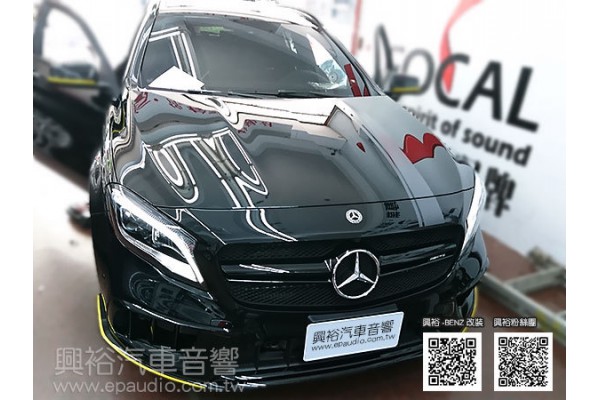 【BENZ 賓士】2017年 GLA45 安裝介面