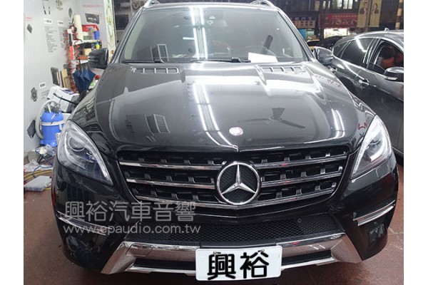 【BENZ 賓士】ML250 安裝專款螢幕主機