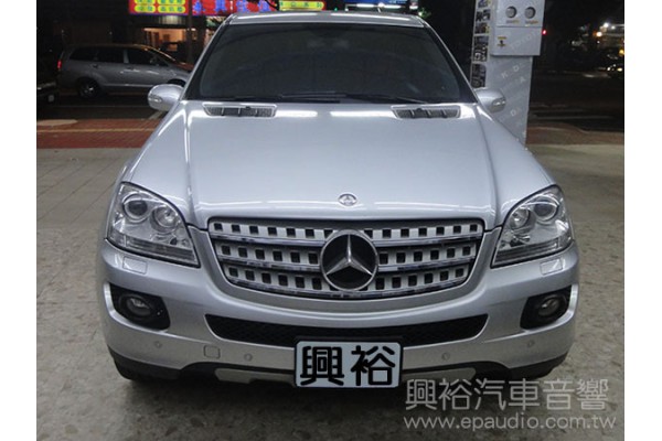 【BENZ 賓士】ML350 安裝螢幕主機 | 行車記錄器 | 胎壓偵測器 | 倒車鏡頭