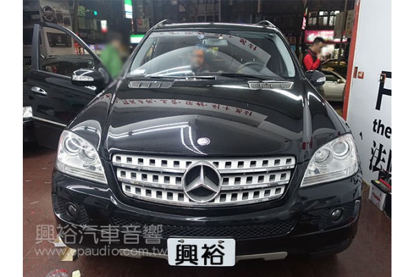 【BENZ 賓士】ML350 安裝行車記錄器 | 手機鏡像 | 倒車鏡頭