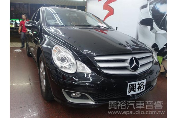 【BENZ 賓士】R350 改螢幕主機 | 行車記錄器 | 盲點鏡頭