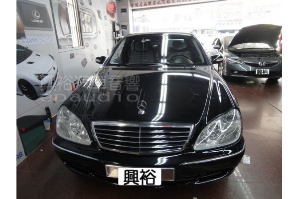 【BENZ 賓士】S350 安裝 分割行車紀錄器