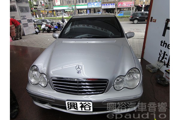 【BENZ W203】C230 安裝  數位 | 倒車