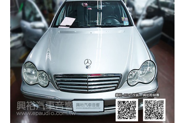 【BENZ W203】2004年C240 安裝 專款安卓機 | 數位電視