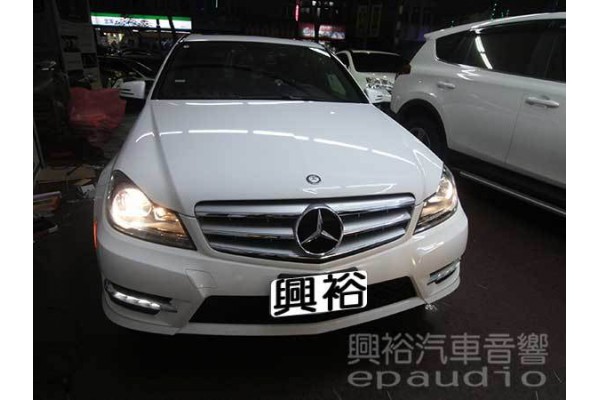 【BENZ W204】C250 安裝 重低音