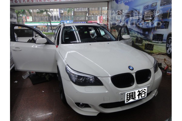 【BMW 5系列 E61】530XI 安裝 rainbow BMW專用兩音路分離式喇叭IL-C8.3