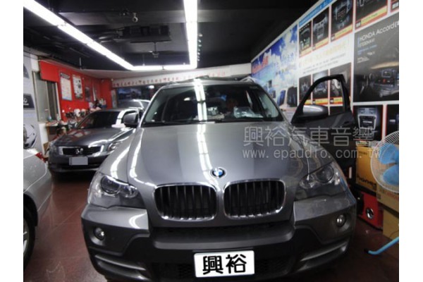 【BMW X5】 安裝 導航 | 行車記錄 | 介面 | 換片箱