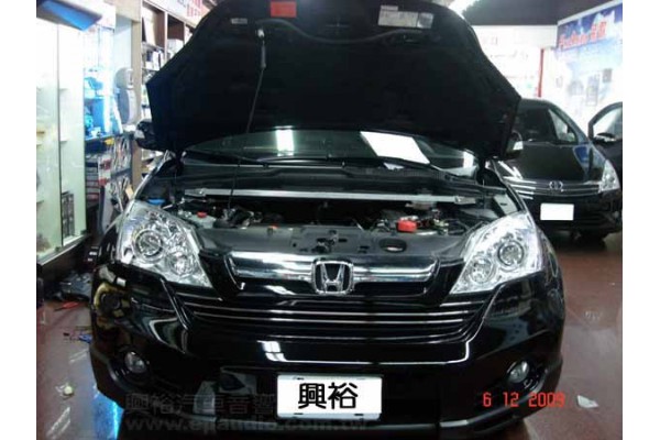 【HONDA 本田】CRV3 安裝螢幕主機|頭枕螢幕