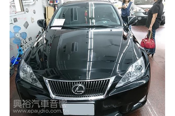 【LEXUS 淩志】IS250 安裝專款螢幕主機 | 數位電視 | 播放器 | 分割行車記錄器 | 測速器