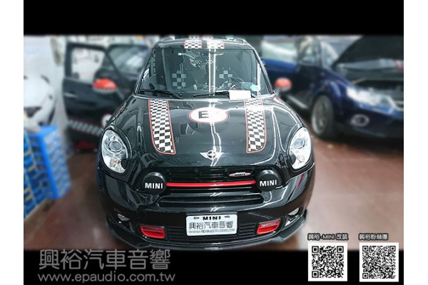 【MINI 迷你】COUNTRYMAN 四門 安裝 觸控面板 | 導航 | 行車記錄器 | 倒車 | 手機WiFi鏡像介面