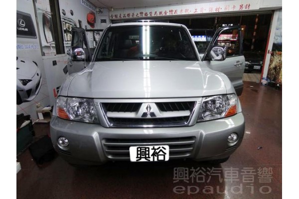 【MITSUBISHI 三菱】PAJERO 安裝 螢幕主機 | 頭枕螢幕