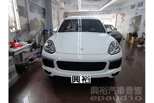 【Porsche 保時捷】Cayenne 安裝測速器|環景系統|觸控導航|數位電視