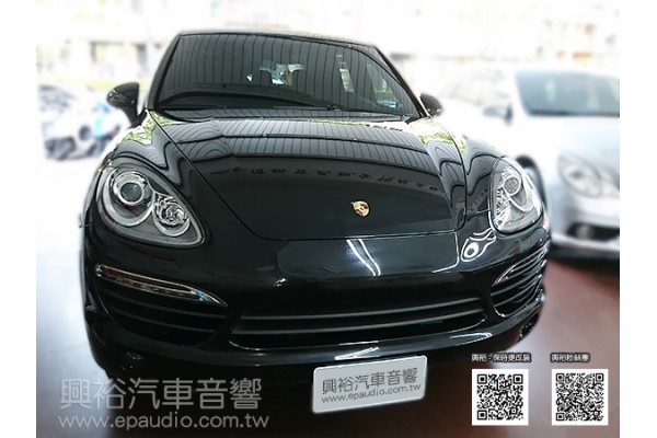 【Porsche 保時捷】2011年 Cayenne 安裝數位|倒車鏡頭