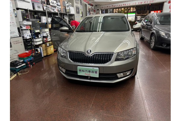 【SKODA Octavia】2025/1/14SKODA OCTAVIA 山水SAM5650 10吋4/64