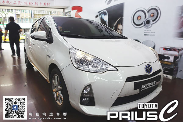 【TOYOTA 豐田】PRIUS C 安裝 ACECAR AD-1688 通用型 8核心安卓主機