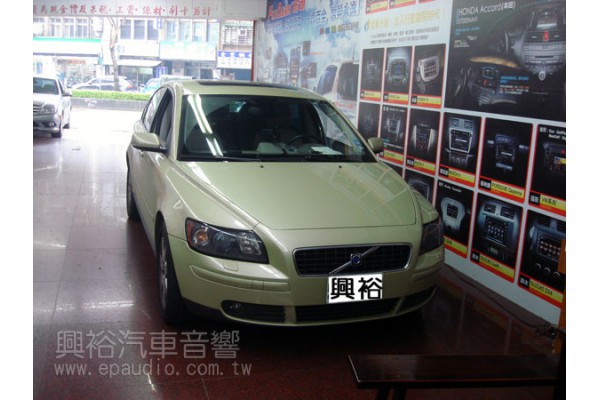 【VOLVO S40】富豪S40 安裝 SONY 1DIN主機 | 木工